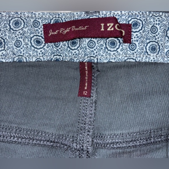 IZOD Matchstick Just Right Bootcut Corduroy Pants Size 12 NWT - Picture 9 of 10